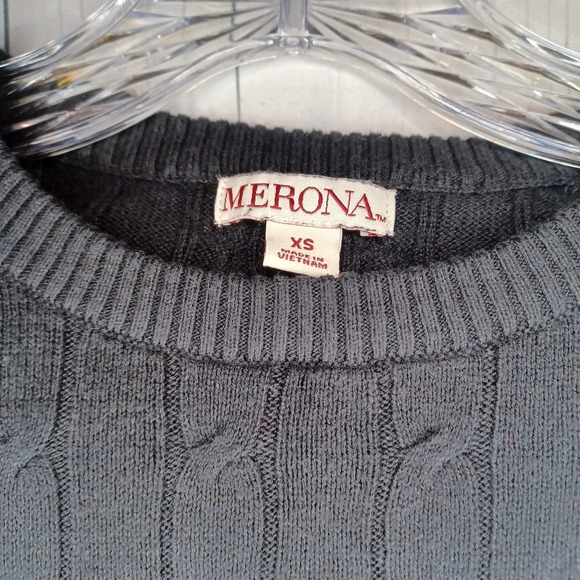 Merona lightweight black Pull-Over sweater - Picture 2 of 10